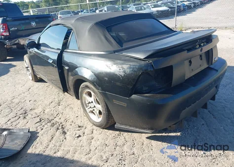 2000 Ford Mustang из США, поврежденный, VIN 1FAFP4446YF205167